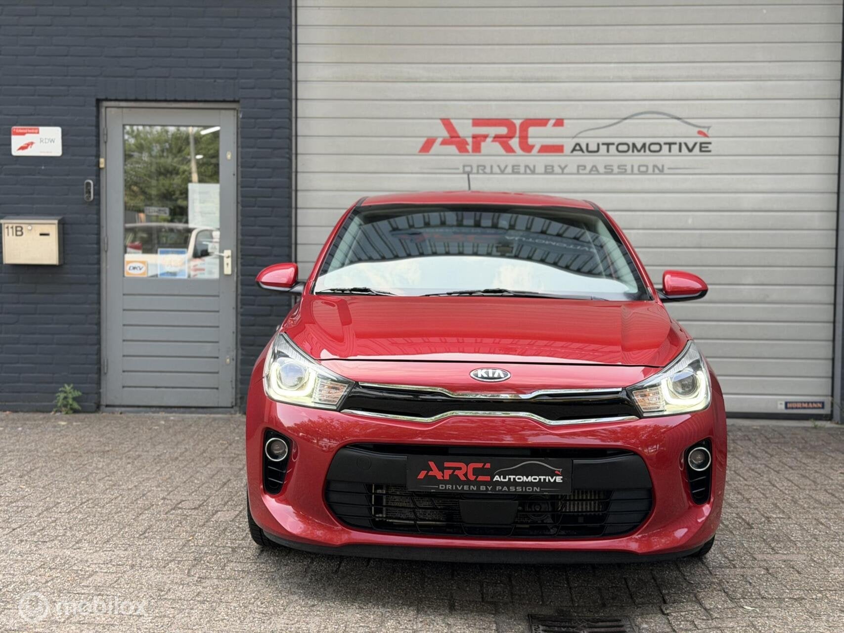 Kia Rio 1.0 TGDI DynamicLine Carplay/Cruise/Stoelverwarming, Auto's, Gebruikt, 1095 kg, 1110 kg, Bedrijf