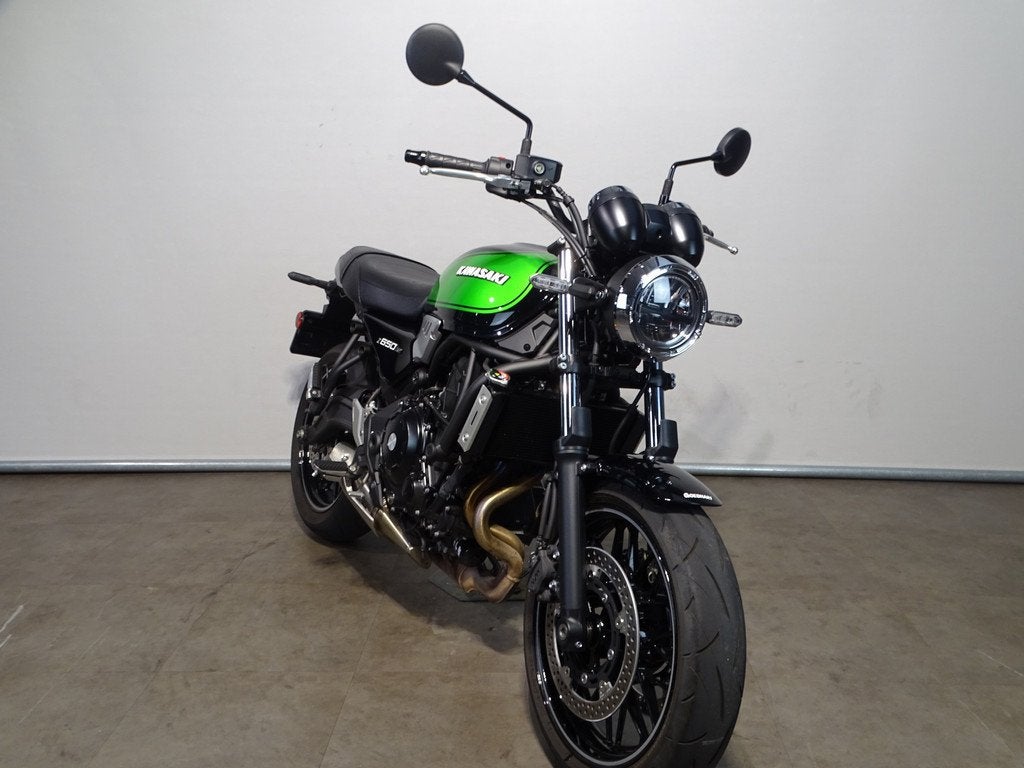 Kawasaki Z650 RS, Bedrijf, Meer dan 35 kW, Naked bike