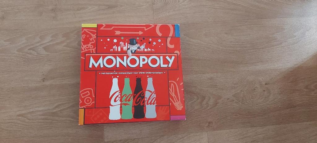 bordspel zgan Monopoly Coca Cola Monopolie limited, Vijf spelers of meer, Ophalen of Verzenden, Zo goed als nieuw, Monopoly
