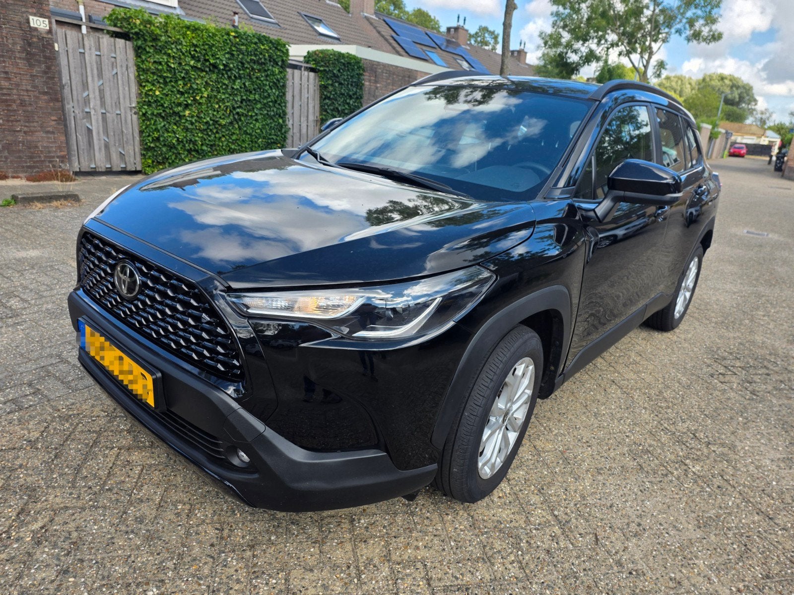 Toyota Corolla Cross 1.8 High Power Hybrid 140pk CVT 2024, Auto's, 750 kg, Zwart, SUV of Terreinwagen, 1798 cc