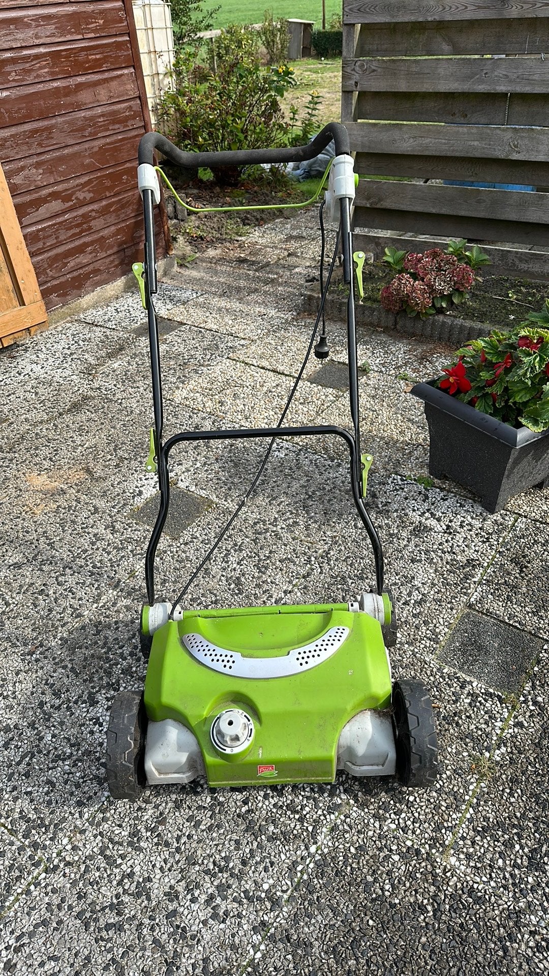 Verticuteermachine, Tuin en Terras, Ophalen, Zo goed als nieuw, Elektrisch