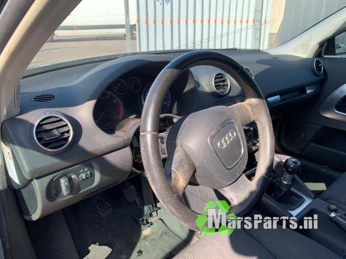 Kilometerteller KM van een Audi A3, Auto-onderdelen, Dashboard en Schakelaars, Audi, Gebruikt, 3 maanden garantie, Ophalen of Verzenden
