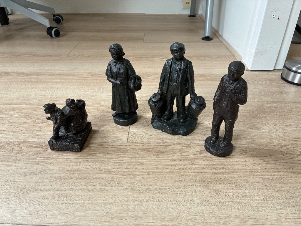 4 vintage Parastone beeldjes, Ophalen of Verzenden, Zo goed als nieuw, Mens