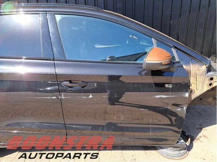 Portier 4Deurs rechts-voor van een Skoda Enyaq IV (Enyaq 21-, Gebruikt, -, Deur, -