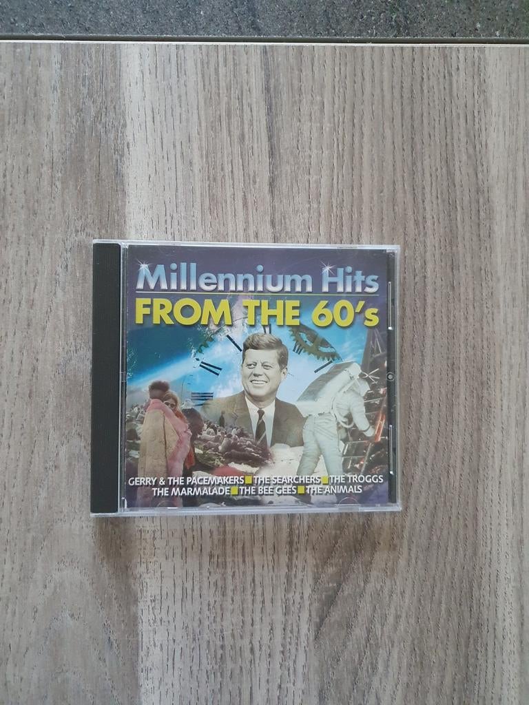 Cd millennium hits from the 60's, Ophalen of Verzenden, Zo goed als nieuw, Pop