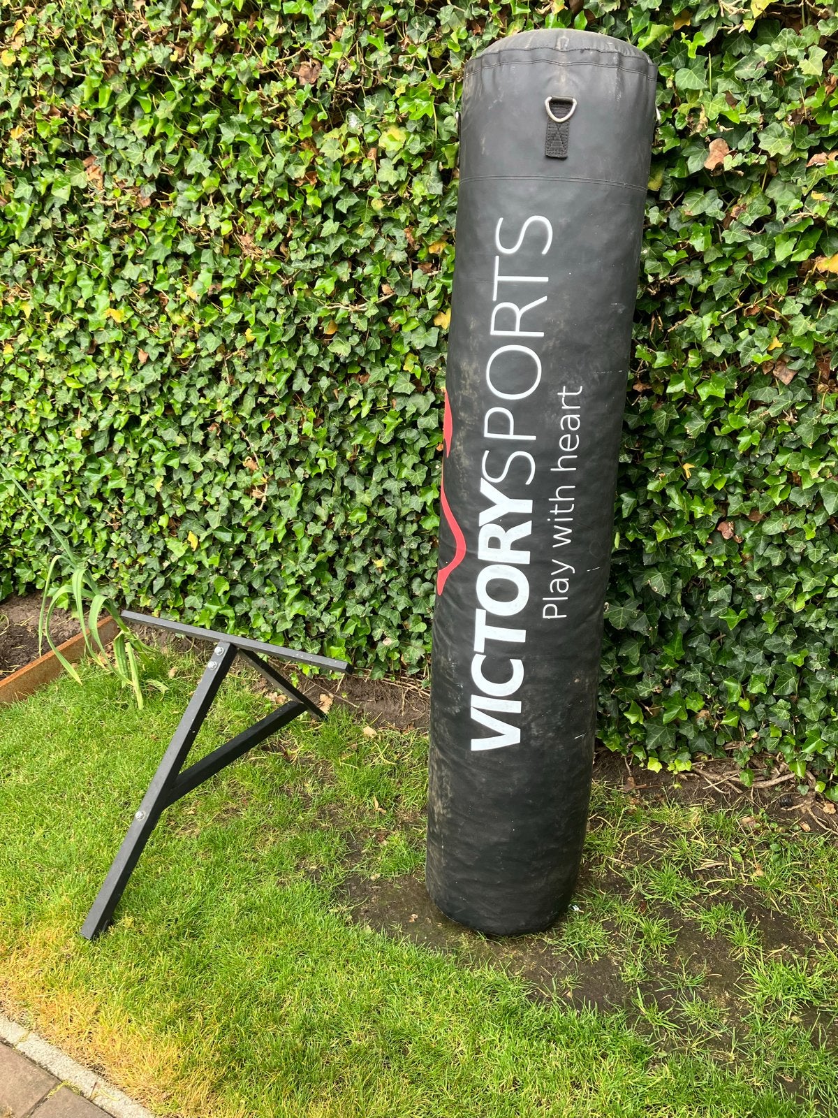Bokszak 180cm met ophangbeugel - Victory Sports, Ophalen, Gebruikt, Bokszak