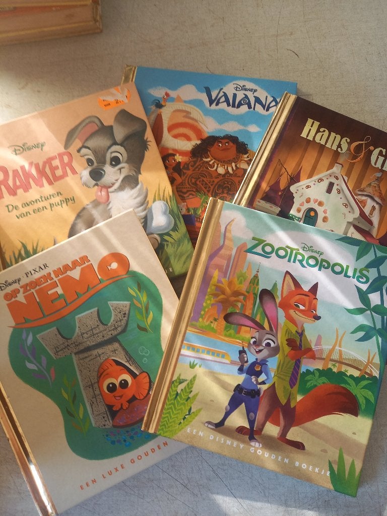 5 disney gouden boekje, Verzamelen, Disney, Ophalen of Verzenden, Overige figuren, Gebruikt, Overige typen