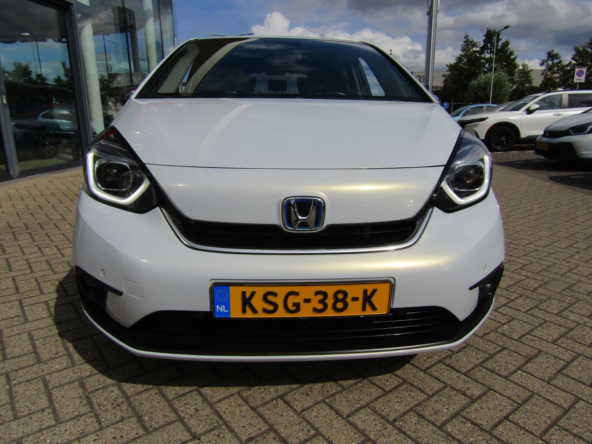 Honda Jazz 1.5 i-MMD 109pk Hybrid CVT, Auto's, Honda, Automaat, Dealer onderhouden, Metallic lak, Leder en Stof