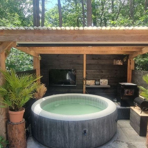 Intex Hottub 6 Personen Greywood, Ophalen, Zo goed als nieuw, Afdekzeil, Opblaasbaar