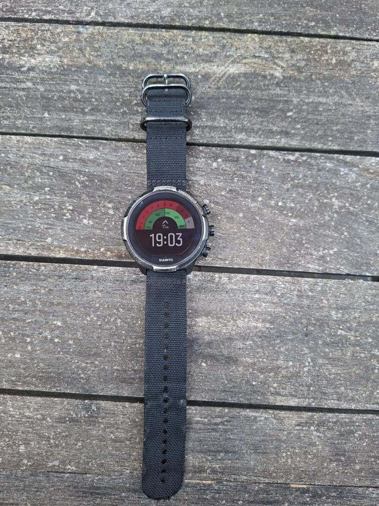 Suunto 9 Baro GPS Sporthorloge Zwart, Gebruikt, Zwart, Hoogte, Ophalen of Verzenden