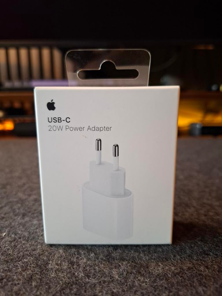 Apple USB-C 20W Power Adapter - Nieuw in doos, Telecommunicatie, Mobiele telefoons | Telefoon-opladers, Nieuw, Apple iPhone, Ophalen of Verzenden