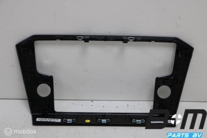 Navigatie omranding VW Passat B8 Variant 3G1858069D, Auto-onderdelen, Gebruikt