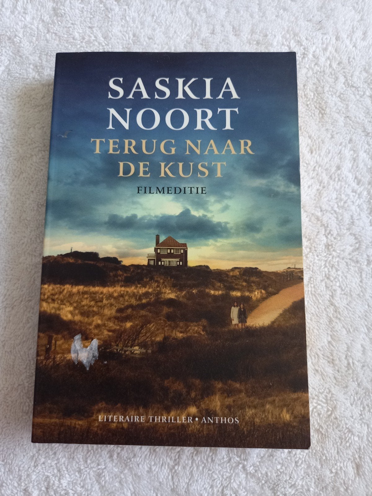 p5 Saskia Noort - Terug naar de kust (Filmeditie), Ophalen of Verzenden, Gelezen, Saskia Noort, Nederland