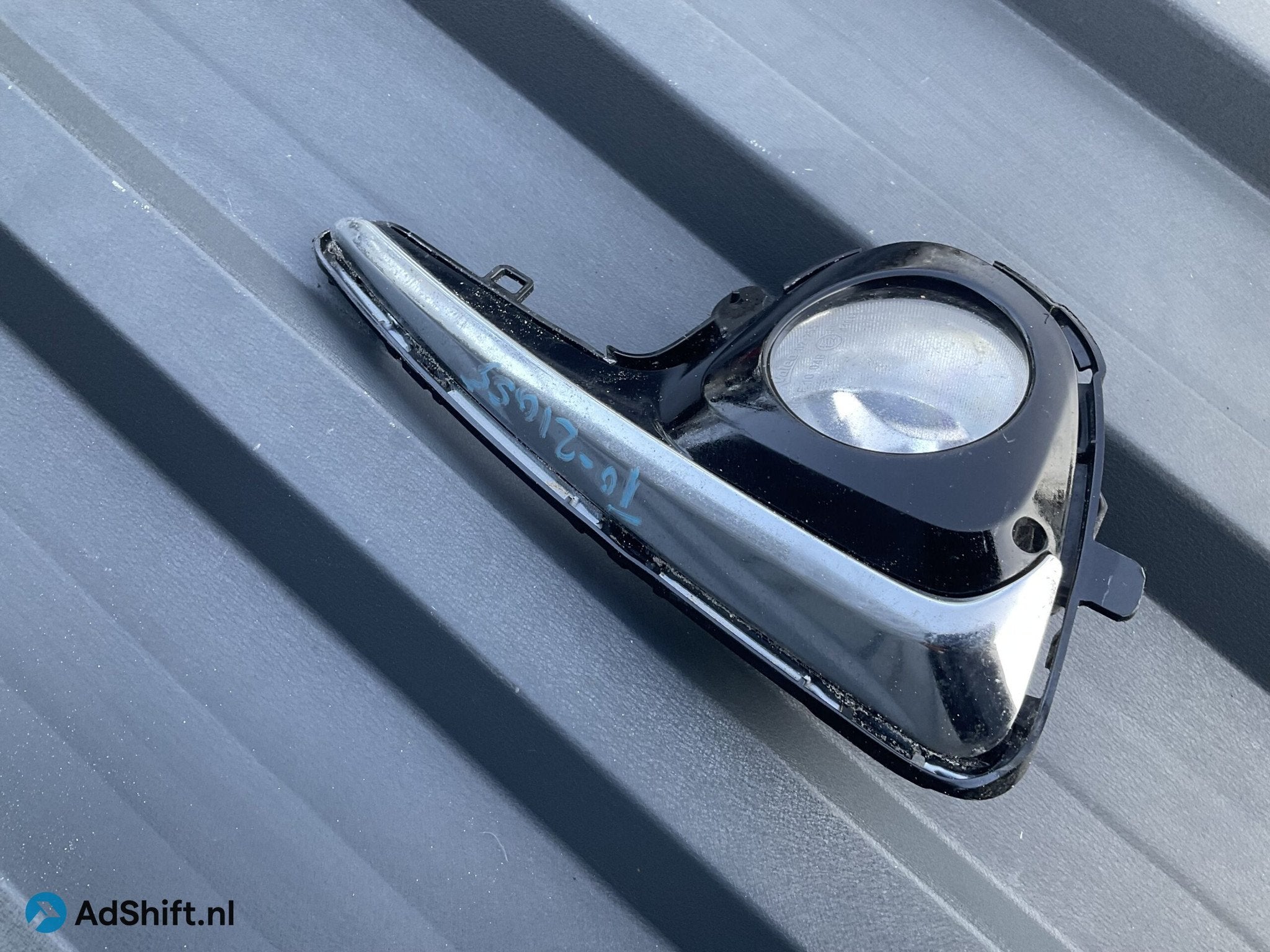 Bumper Mistlamp Grill Toyota Yaris 81481-0D360 14-17 RECHTS