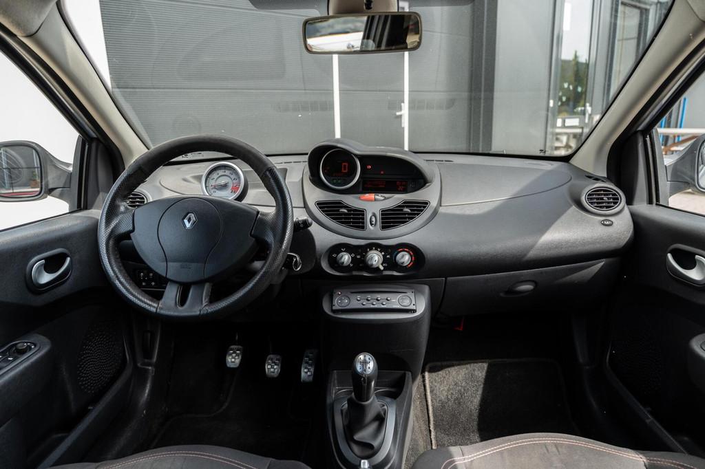 Renault Twingo 1.6 16V RS 131PK Airco|Alarm|17'' Velgen!, Voorwielaandrijving, 4 cilinders, 4 stoelen, 133 pk
