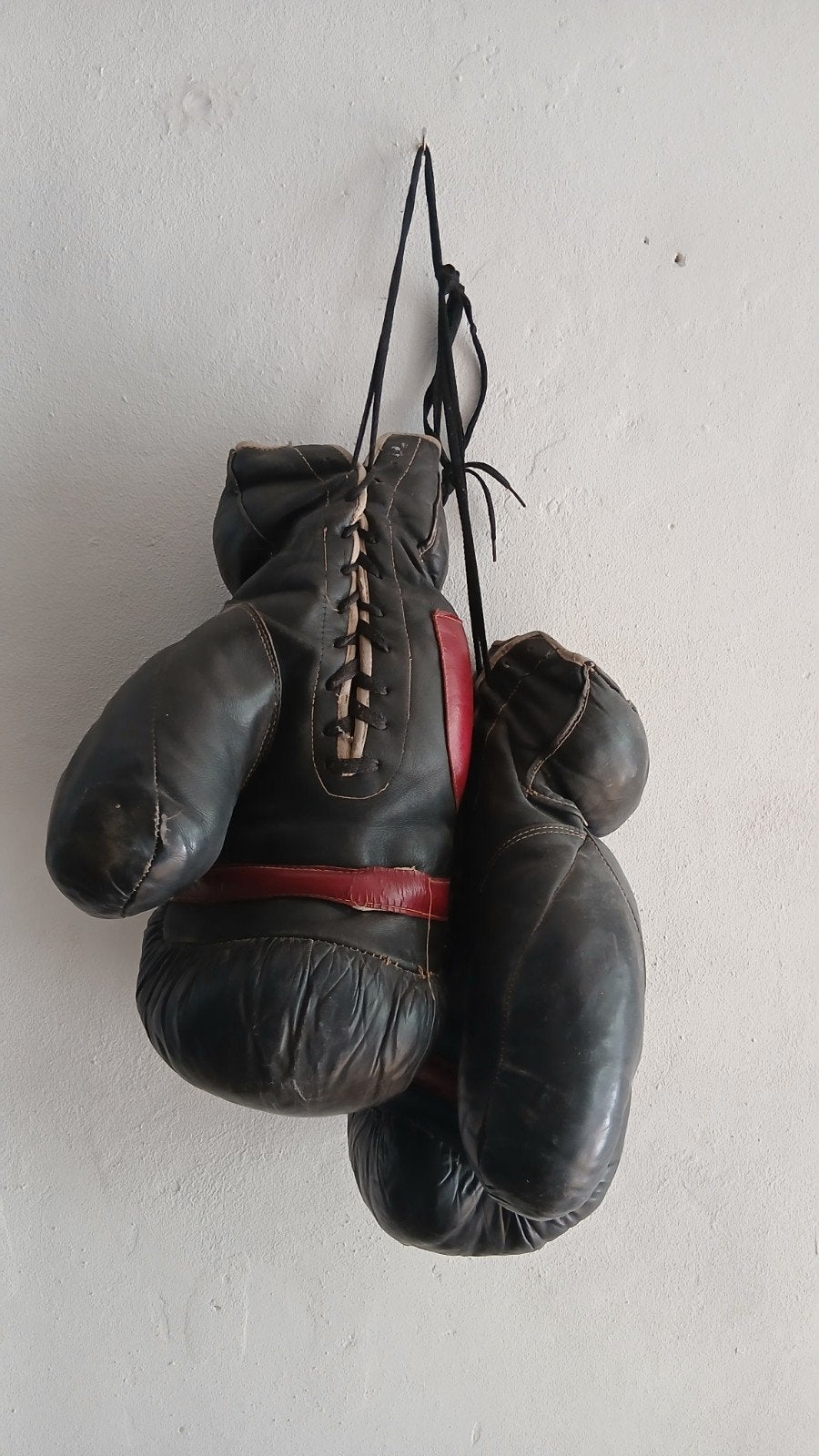 Vintage Afrikaanse Bokshandschoenen - Decoratief, Ophalen of Verzenden