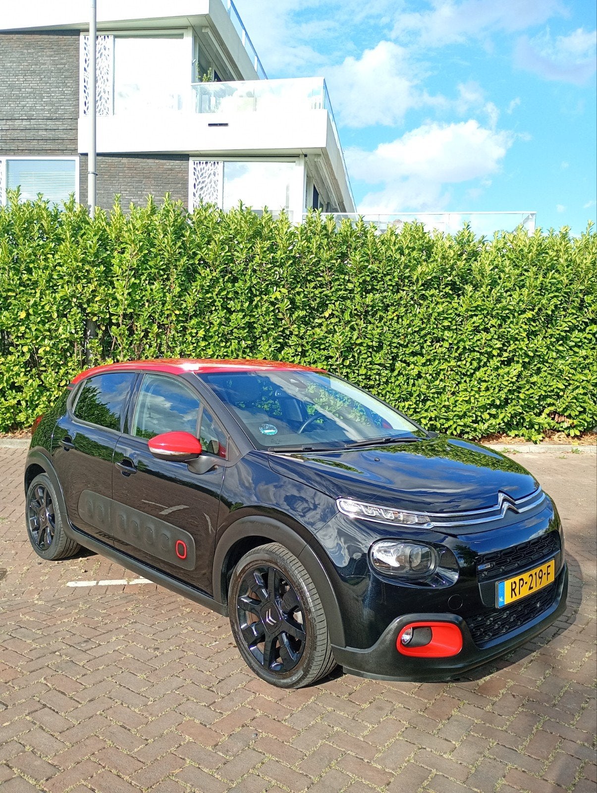 Citroën C3 1.2 Puretech 110pk S&S 2017 Zwart, Auto's, Citroën, Voorwielaandrijving, 1025 kg, Euro 6, Parkeerassistent