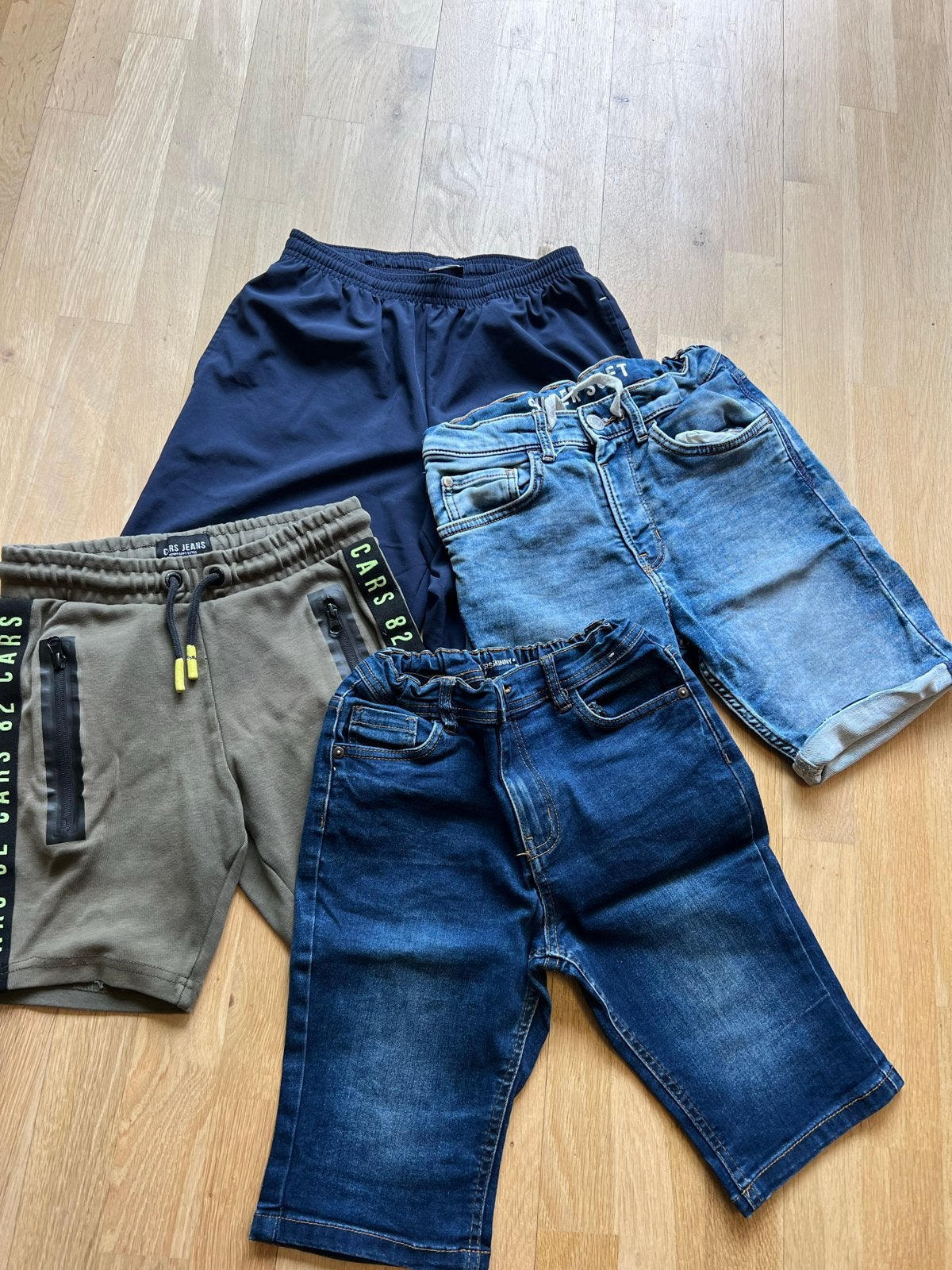 Jongens korte broeken maat 146 - Cars Jeans, KOROX, Super So, Ophalen of Verzenden, Gebruikt, Jongen, Broek