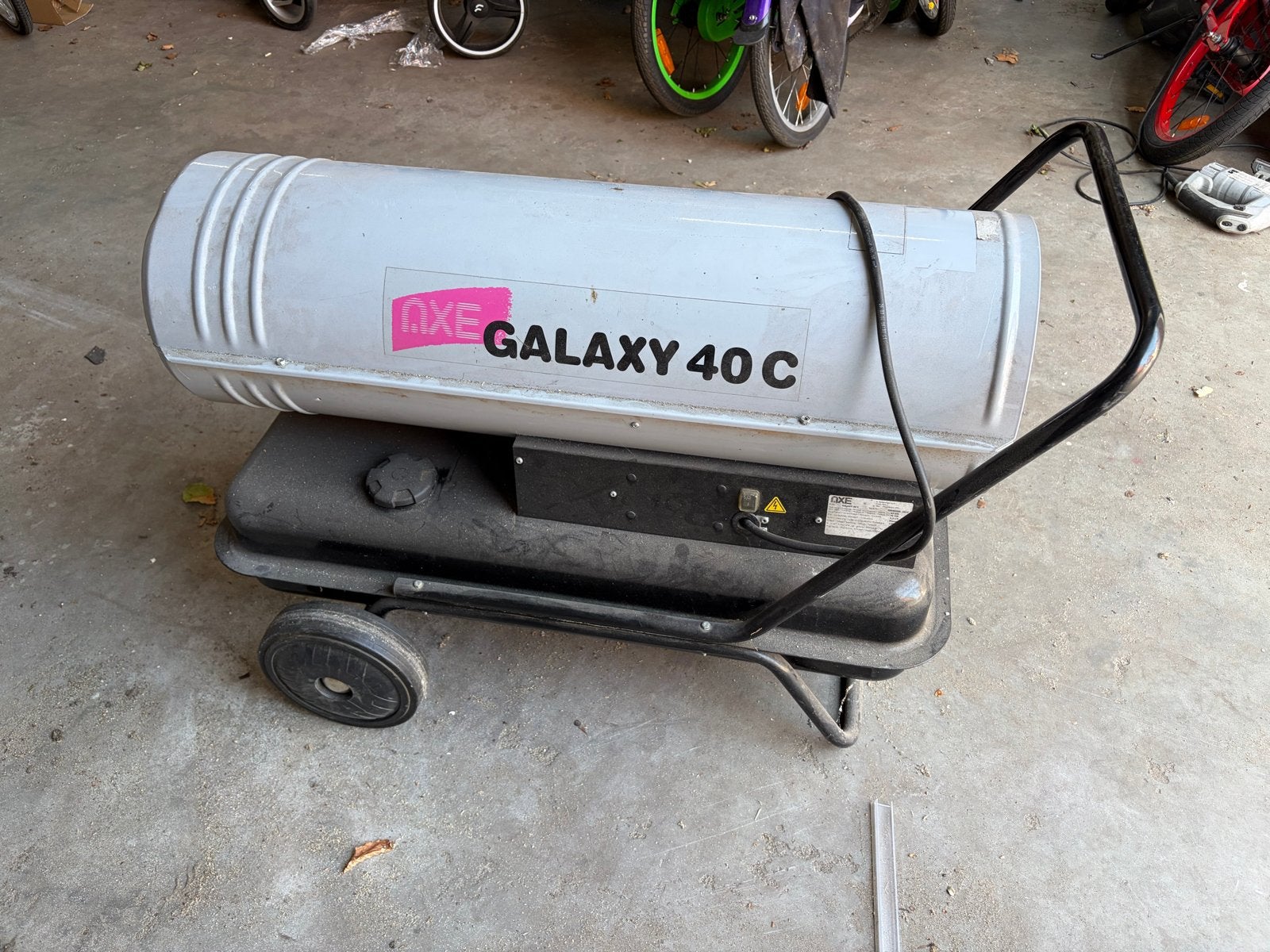 Diesel Heater - hete lucht kanon, Ophalen, 30 tot 80 cm, Gebruikt, Kachel