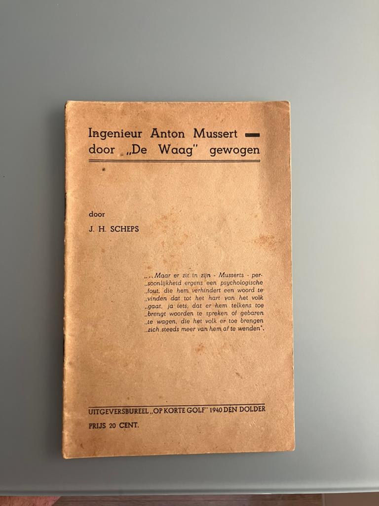 Ingenieur Anton Mussert door 'De Waag' gewogen, Verzamelen, Ophalen of Verzenden, Nederland