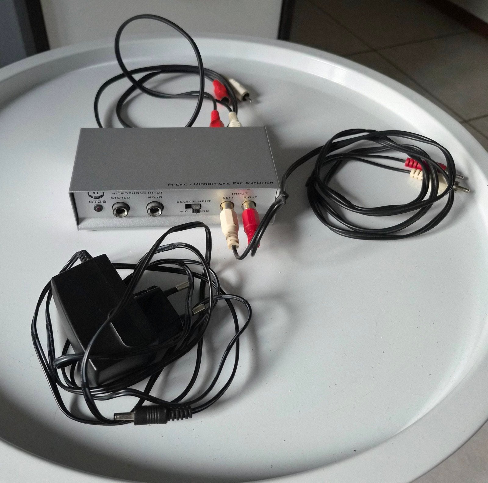 B-Tech BT26 Phono Pre-Amplifier incl. voedingsadapter, Ophalen of Verzenden, Zo goed als nieuw, Complete set