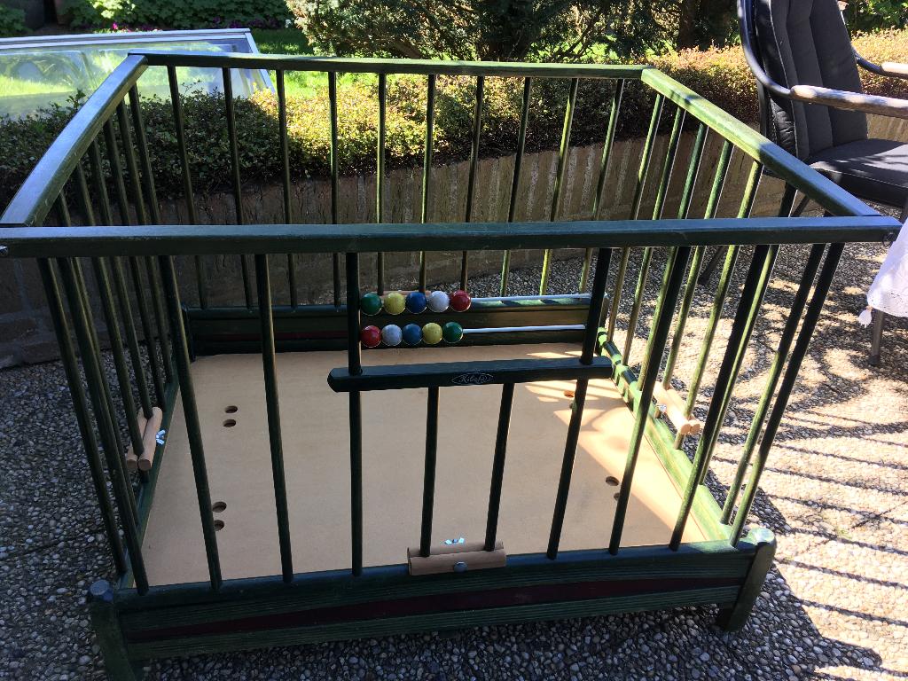 Babybox, Kinderen en Baby's, Boxen, Ophalen, Zo goed als nieuw, Rechthoekig, In hoogte verstelbaar