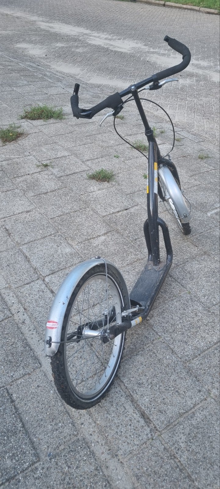 Zwarte step Bike 2 Go voor volwassenen en kinderen, Fietsen en Brommers, Ophalen, Gebruikt, Gewone step, Onbekend