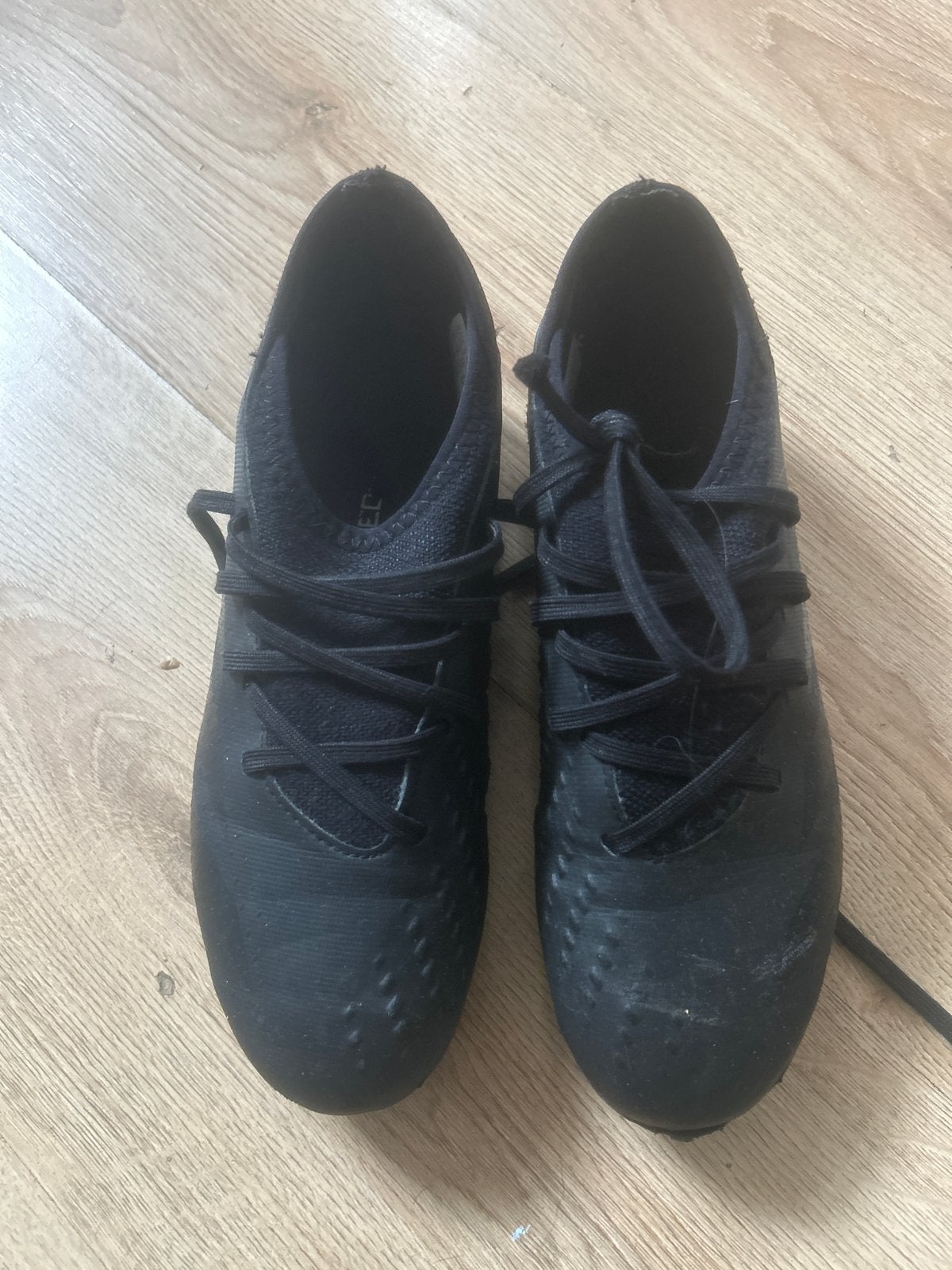 Adidas Predator voetbalschoenen - Maat 33, Sport en Fitness, Gebruikt, Maat XS of kleiner, Schoenen, Ophalen of Verzenden