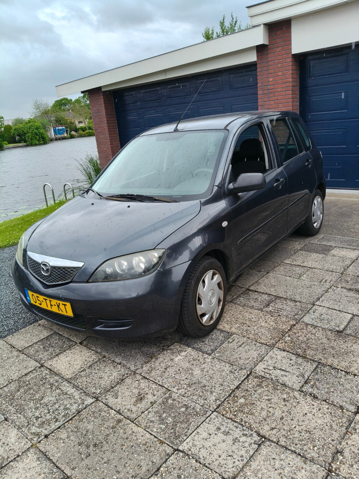 Mazda 2 1.4 16V 2006 Grijs, Auto's, Mazda, Voorwielaandrijving, 1025 kg, 15 km/l, 4 cilinders