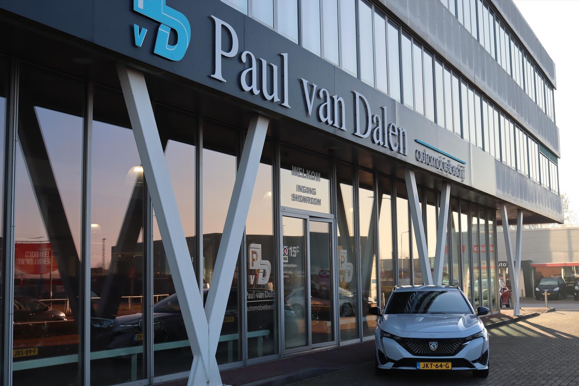 Peugeot 308 Sw 1.2T 130PK AUTOMAAT (EAT8) GT-LINE Navi | Ada, Automaat, Gebruikt, 1199 cc, Leder en Stof