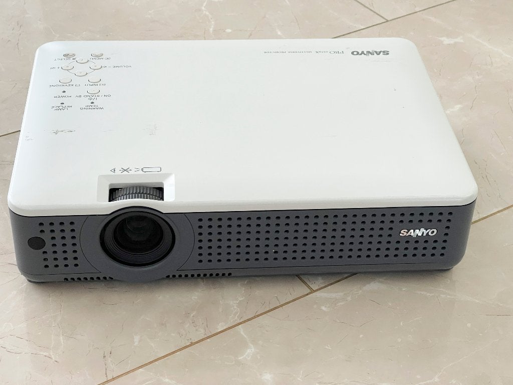 SANYO PLC-XU78 LCD Projector, N, N, Ophalen of Verzenden, Sanyo