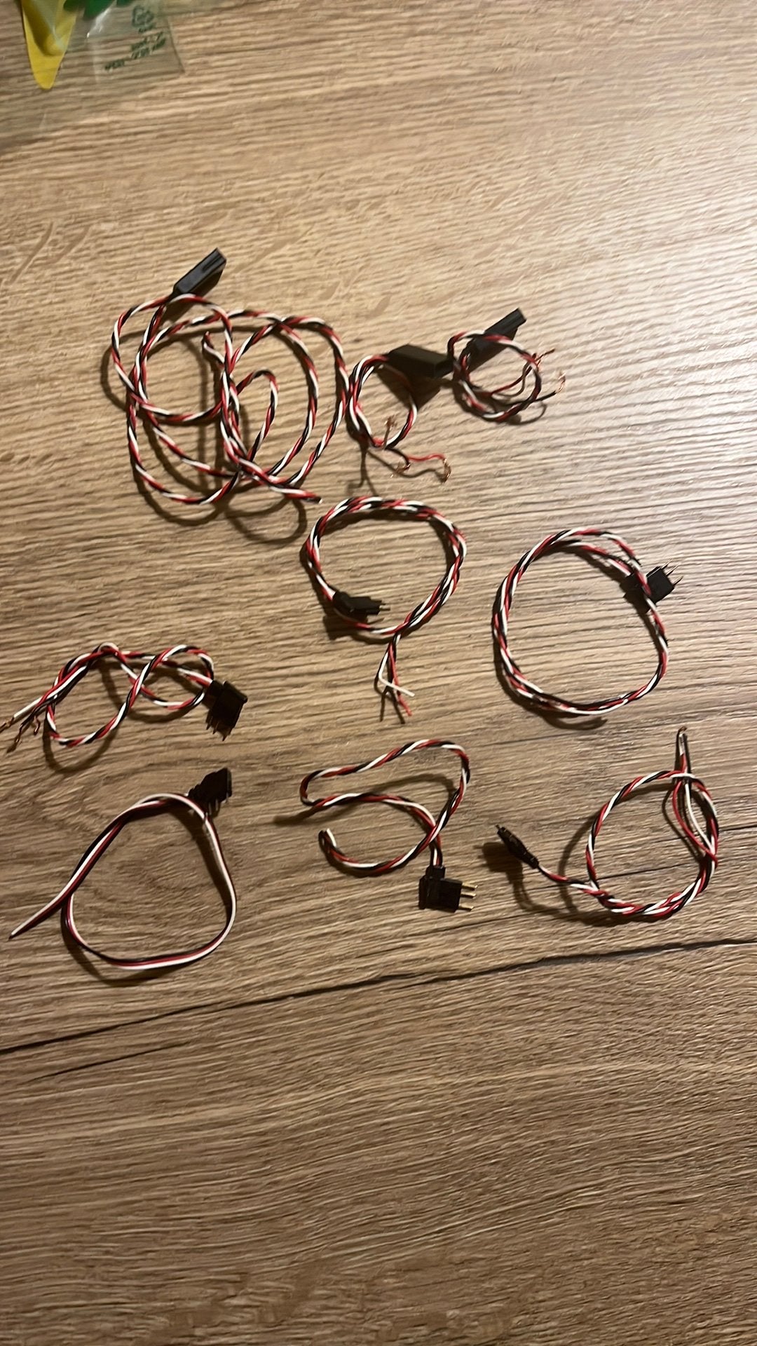 Robbe servo snoertjes, Ophalen of Verzenden, Gebruikt, 1:50 tot 1:144