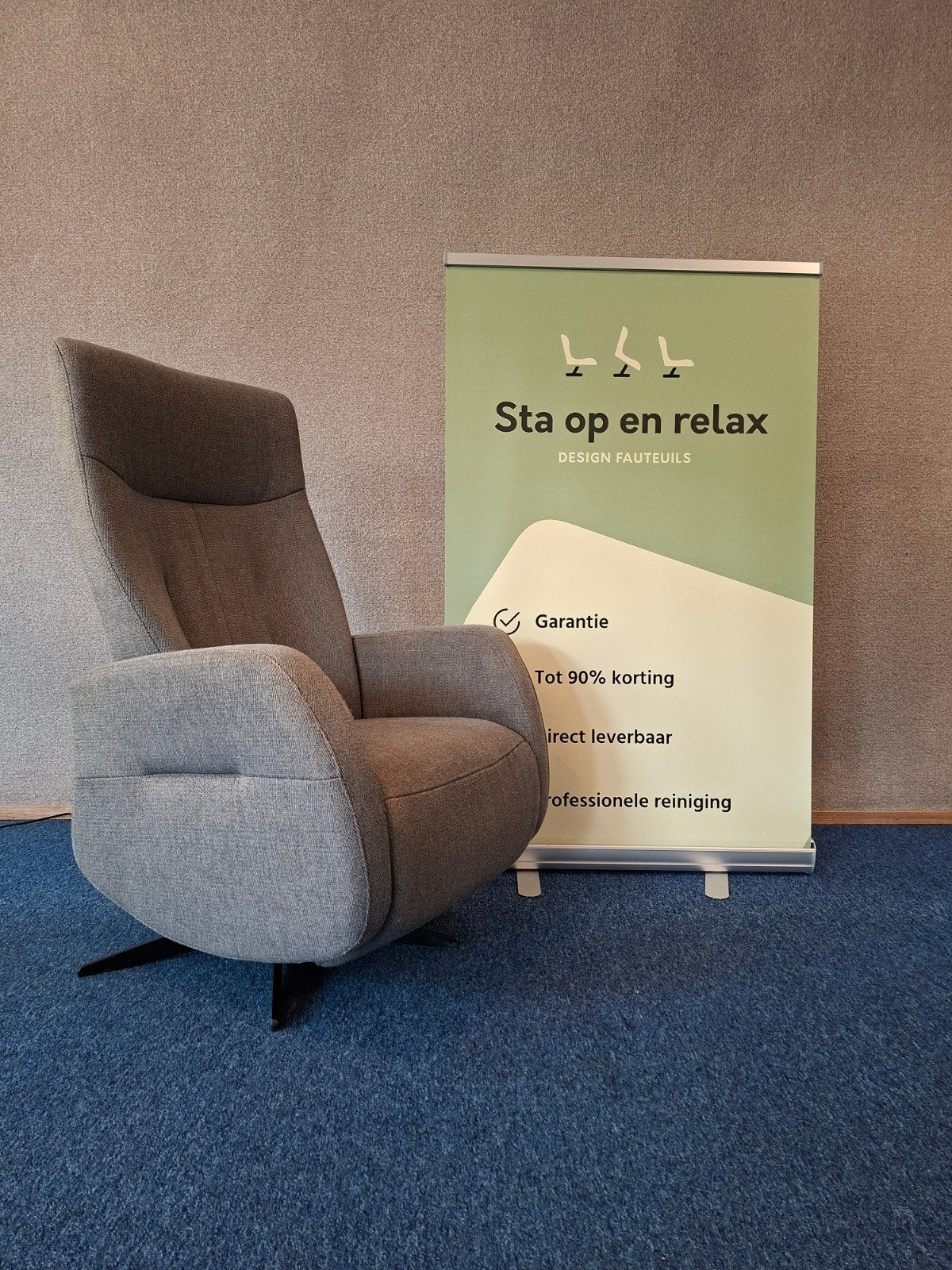 Sta op relax fauteuil De Toekomst Zo goed als nieuw !