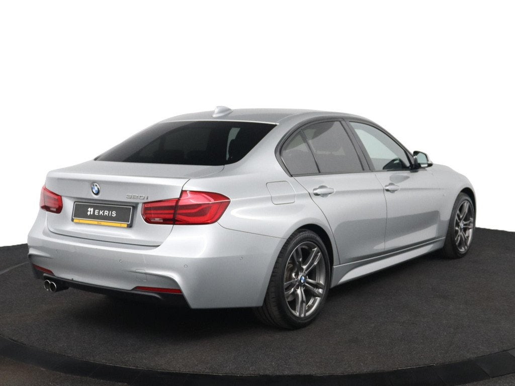 BMW 3-serie 320i Corporate Lease High Executive | Panoramada, Automaat, 4 cilinders, Origineel Nederlands, Bedrijf