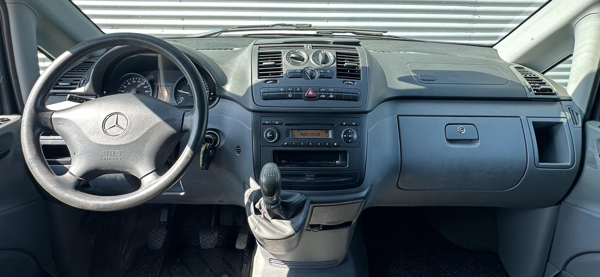 Mercedes-Benz Vito 109 CDI 320 Lang DC Amigo luxe Dubbele ca, Auto's, Gebruikt, 2000 kg, Bedrijf, Traction-control
