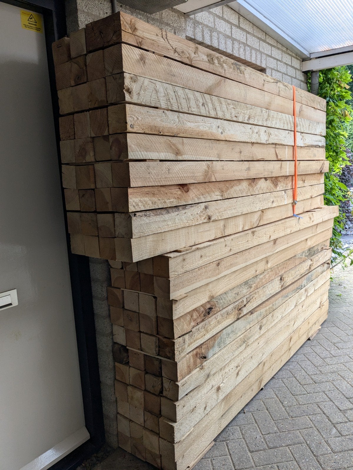 Houten balken / palen 9,5 x 9,5 x 235 vuren hout ruim 50 St., Doe-het-zelf en Verbouw, Ophalen, Nieuw, 200 tot 250 cm, 50 mm of meer