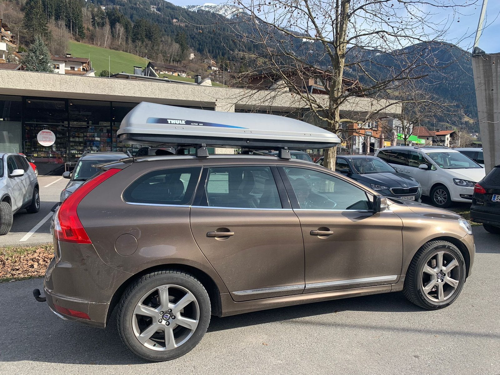 dakkoffer THULE skibox te huur XXL 90 cm breed 600liter, Auto diversen, Dakkoffers, Ophalen, Gebruikt