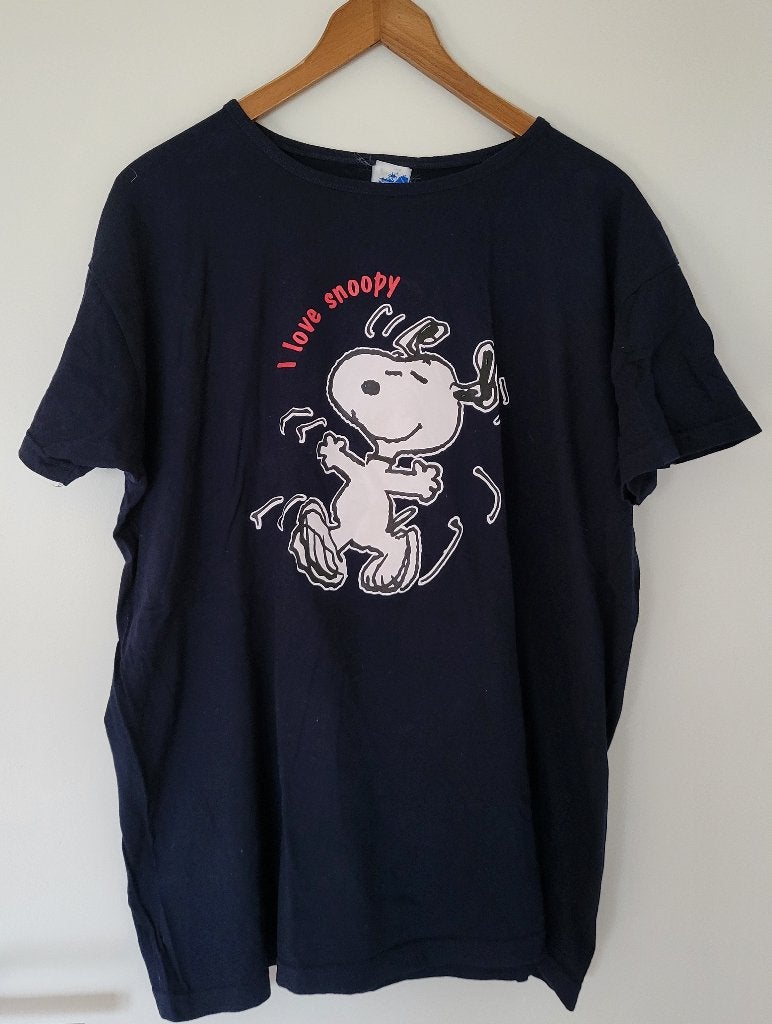 2 Snoopy t-shirts maat XL katoen (samen voor 25 euro), Kleding | Dames, T-shirts, Verzenden, Gedragen, Maat 46/48 (XL) of groter