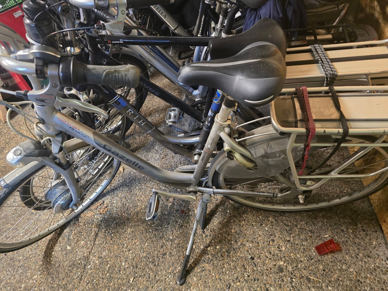 Partij van 5 elektrische fietsen (3x accu, 2x zonder), Ophalen