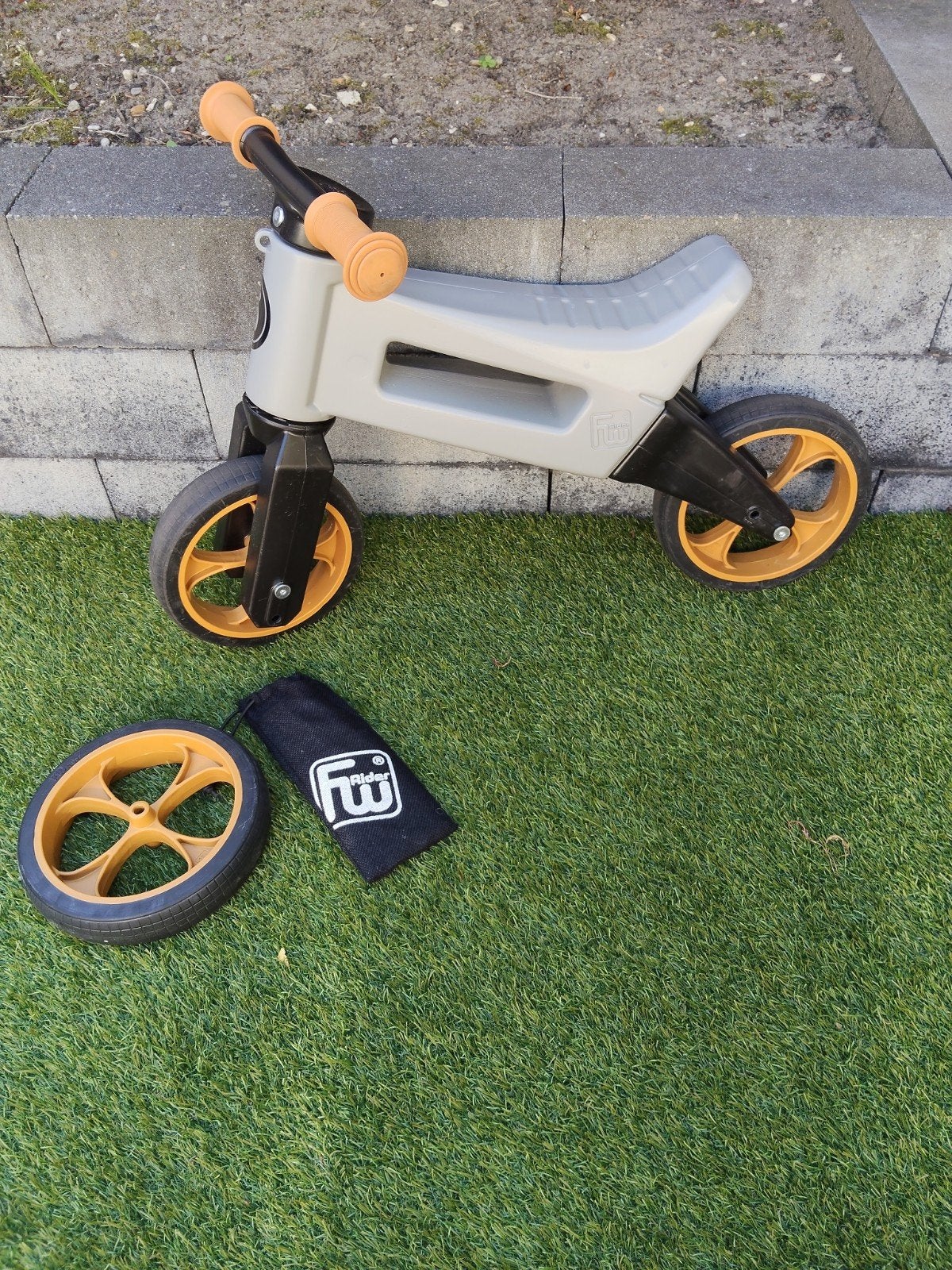 Fw Rider Loopfiets - Grijs/Oranje, Ophalen of Verzenden, Zo goed als nieuw, Loopfiets