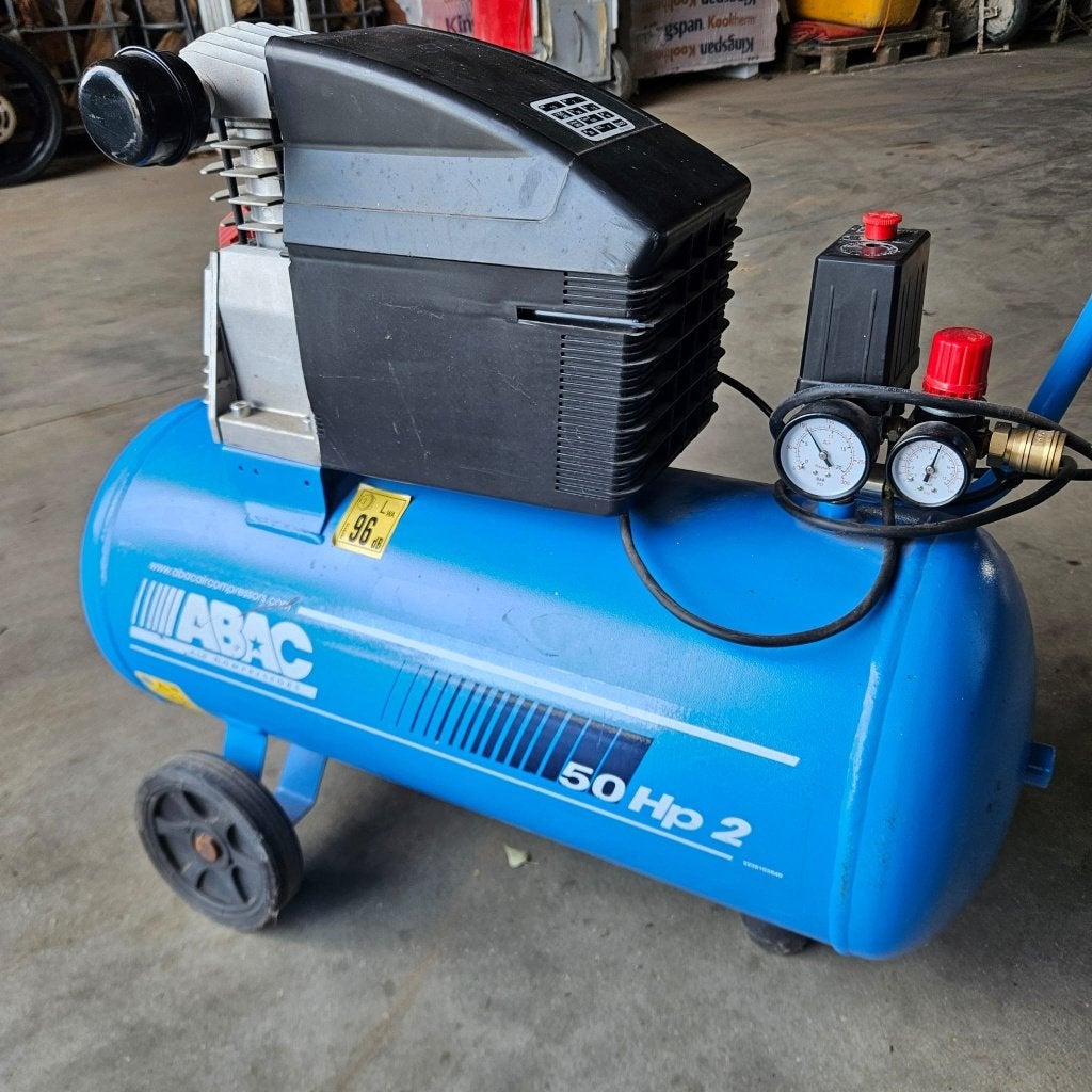 Compressor, Doe-het-zelf en Verbouw, Compressors, Ophalen, Gebruikt, 6 tot 10 bar, 25 tot 100 liter