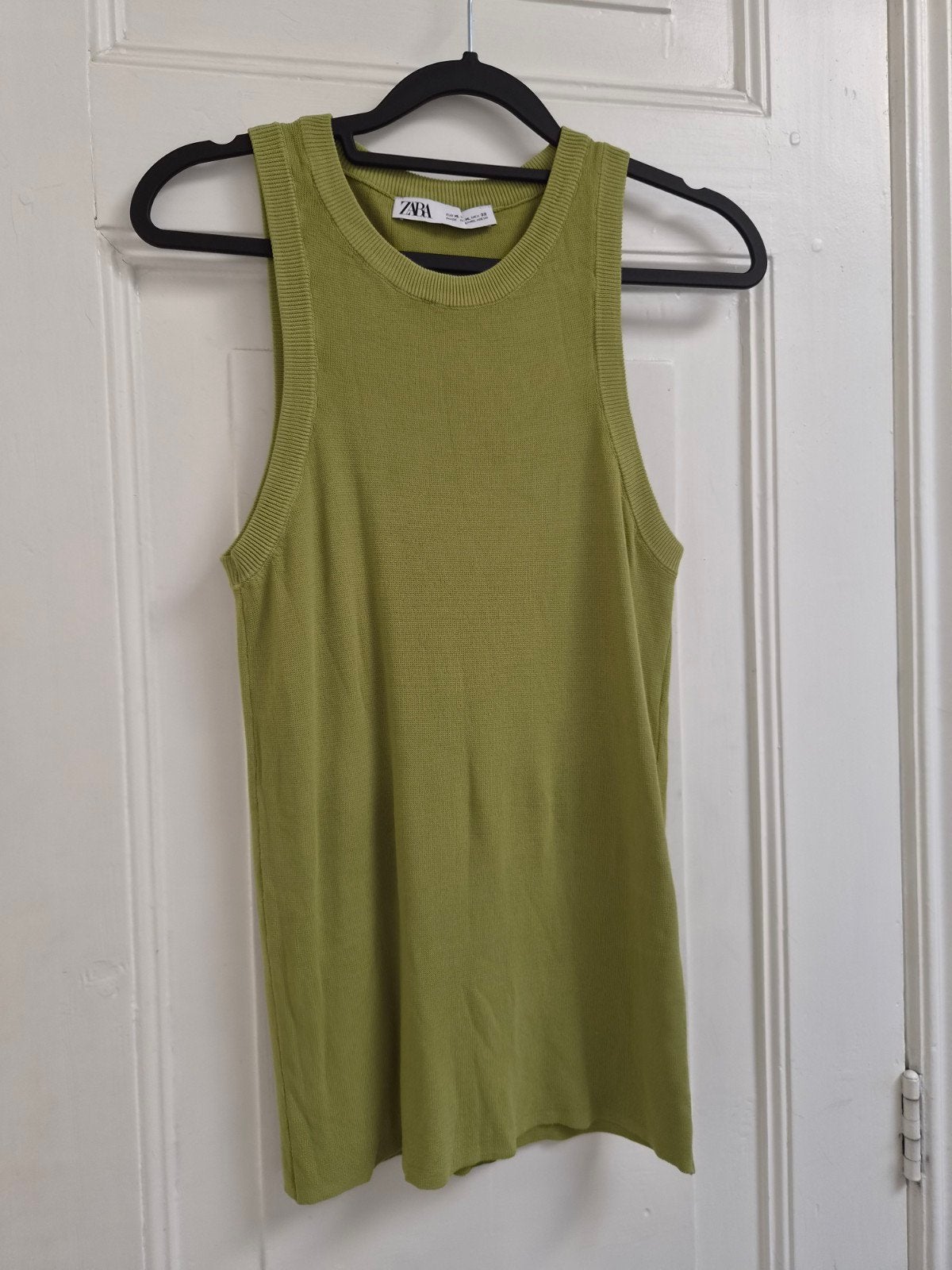 Groene Zara singlet mt Xl, heerlijk onder blazer, Kleding | Dames, Zara, Maat 42/44 (L), Ophalen of Verzenden, Zo goed als nieuw