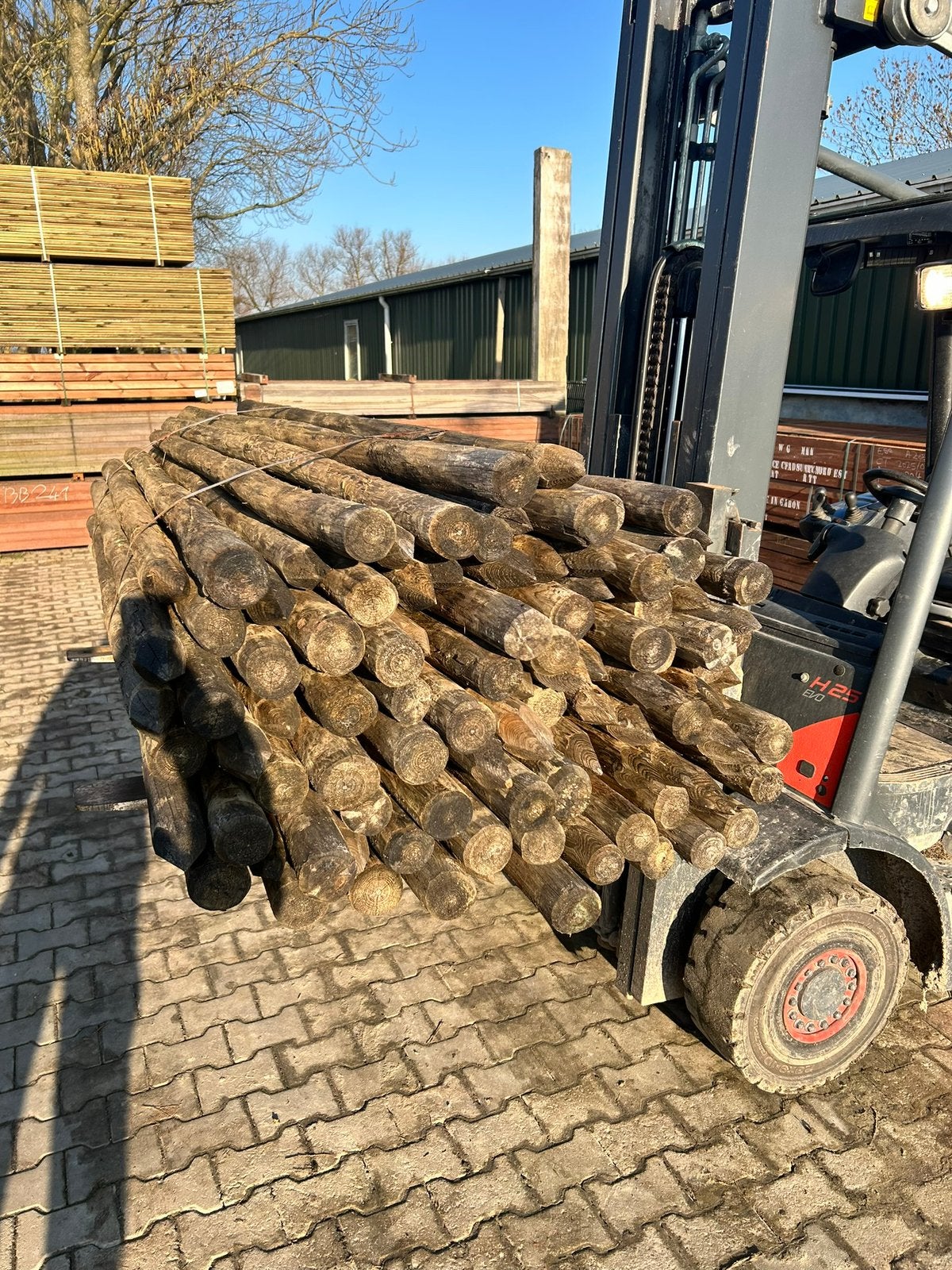 Ronde paal geschild 70 mm gepunt, Tuin en Terras, Palen, Balken en Planken, Palen, Nieuw, Ophalen of Verzenden, Hardhout