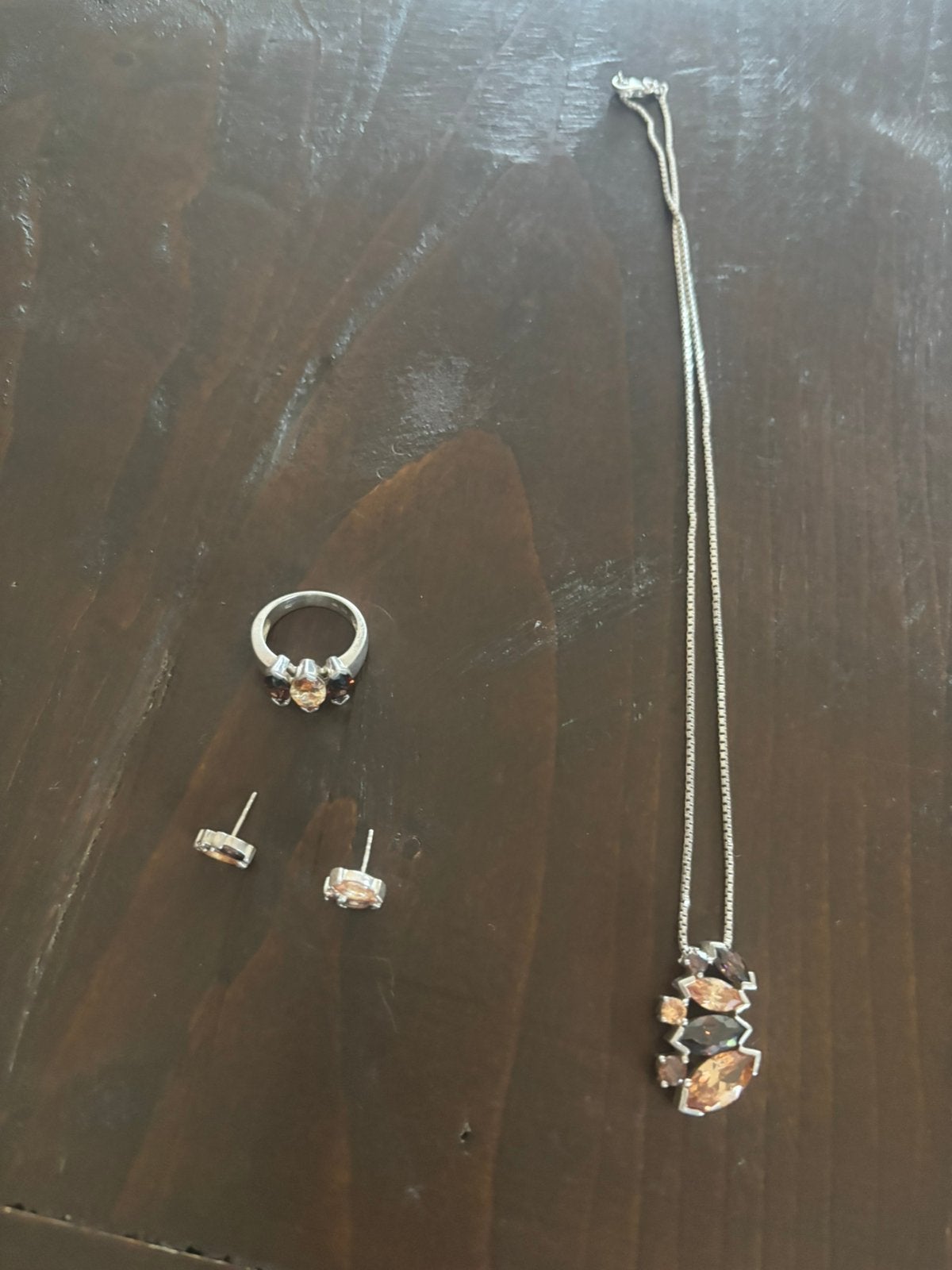 Nieuw echt zilver oorbellen ketting en ring, Ophalen of Verzenden, Nieuw, Overige kleuren, Zilver