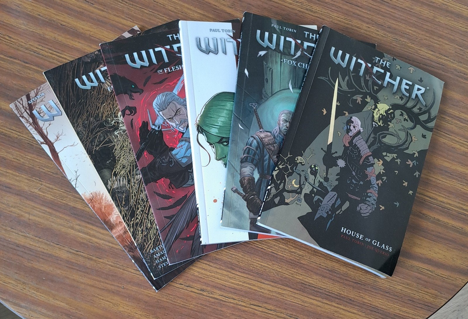 the witcher stripboeken graphic novels comics deel 1-6, Meerdere stripboeken, Ophalen of Verzenden, Gelezen