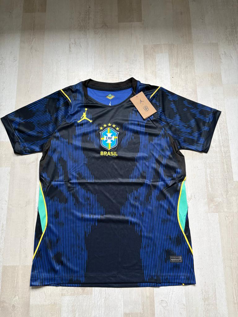 Brazil x Jordan voetbalshirt - Maat S - Nieuw met kaartjes, Maat S, Ophalen of Verzenden, Nieuw, Shirt