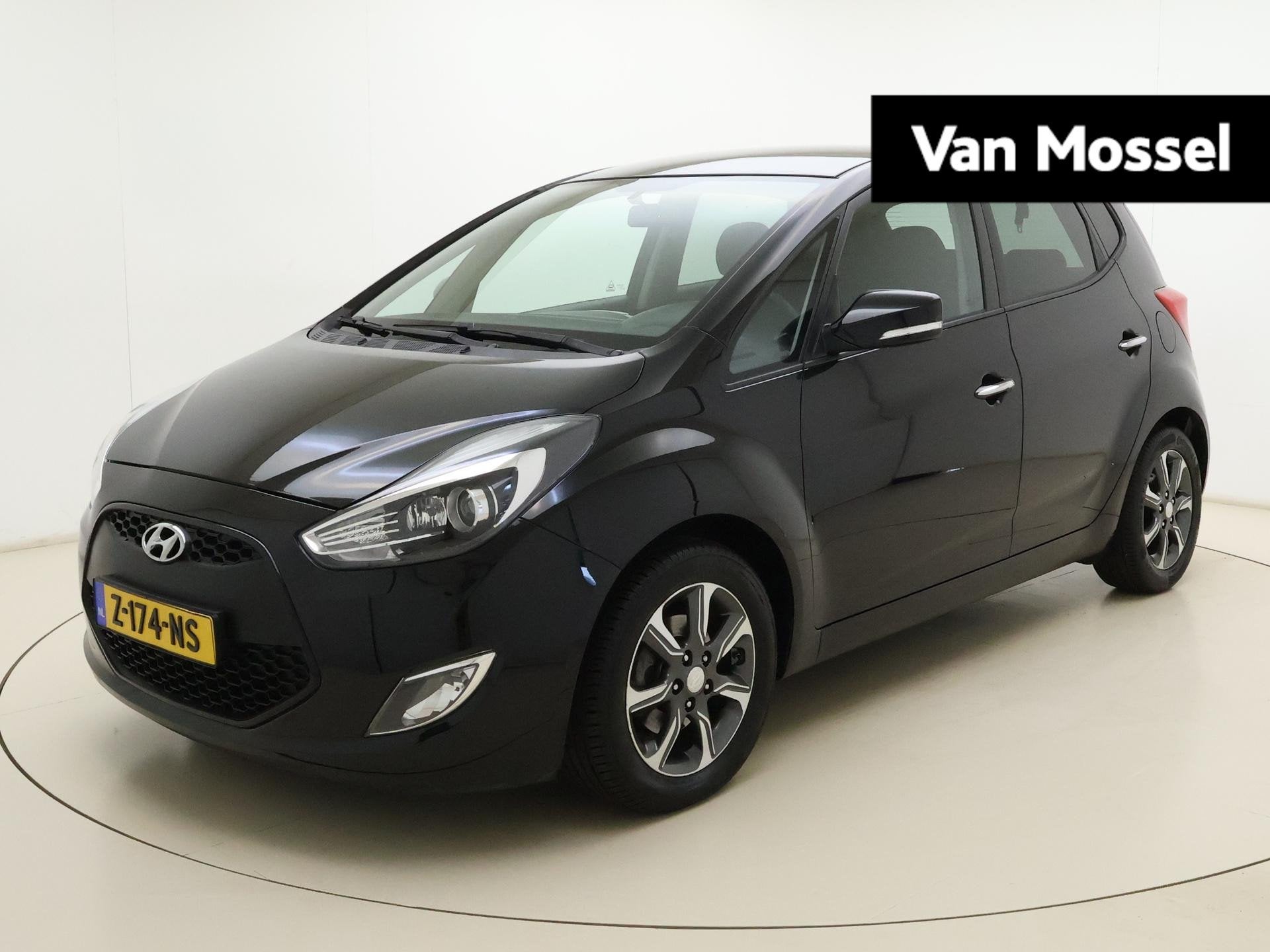 Hyundai ix20 1.6i Go! | Automaat | Parkeersensoren | Lichtme, Auto's, Hyundai, Gebruikt, 1591 cc, 4 cilinders, Zwart