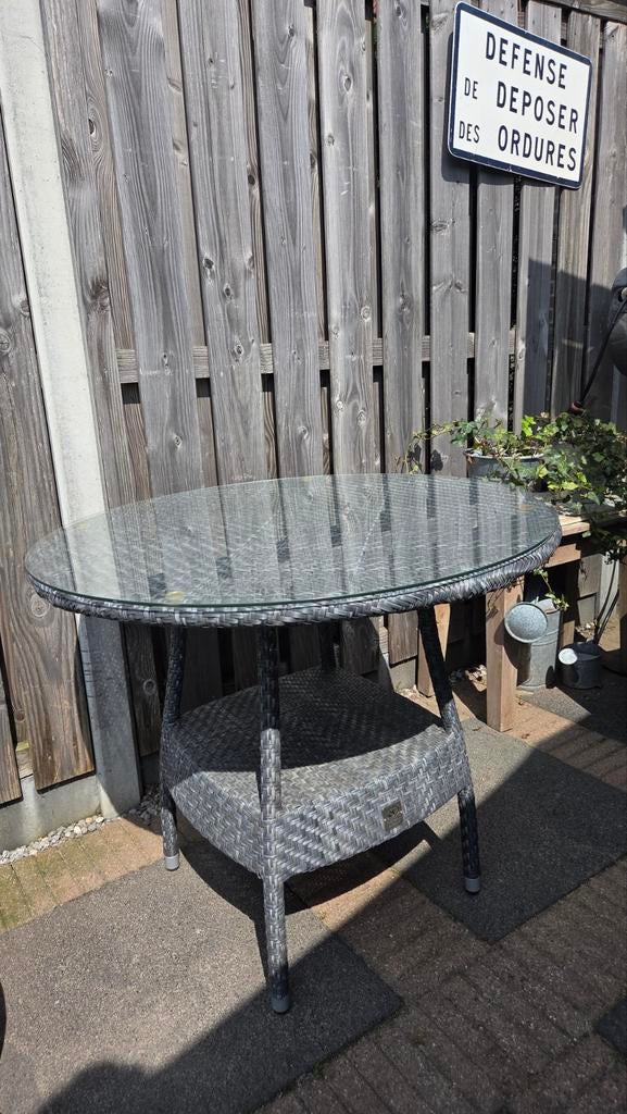 Ronde tuintafel met glasplaat (4 seasons outdoor), Ophalen, Zo goed als nieuw, Rond, Wicker