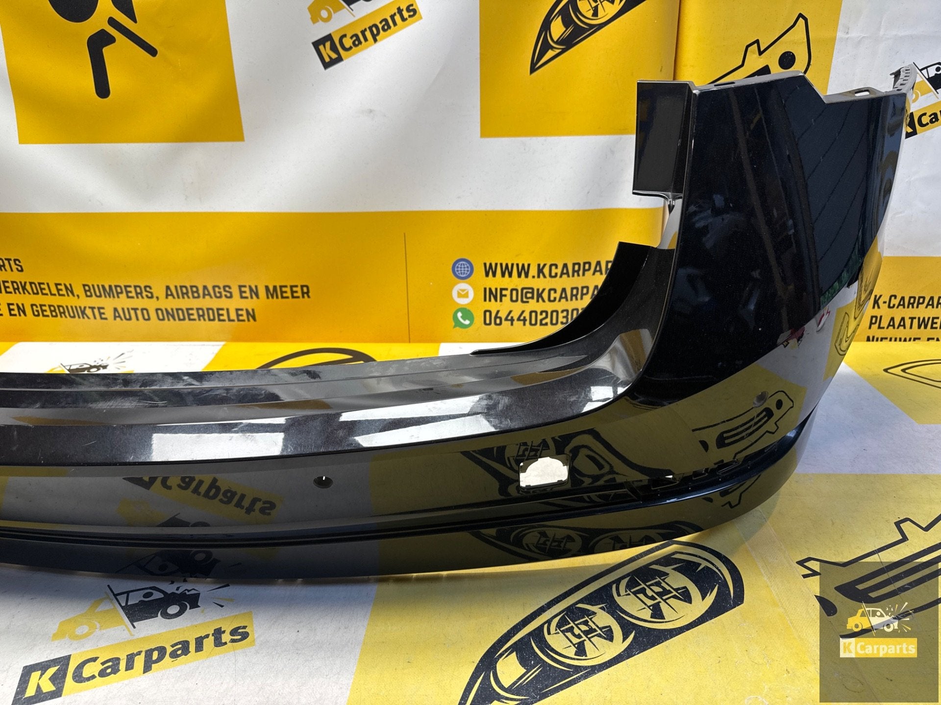 Skoda Superb kombi Achterbumper 3v9807421 bumper, Info@fabrikant.eu, Fabrikantstraat 1
1000 AA  Amsterdam, NL, Ophalen of Verzenden