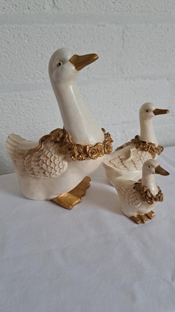 Moeder gans met kleintjes, Ophalen of Verzenden, Zo goed als nieuw, Dier